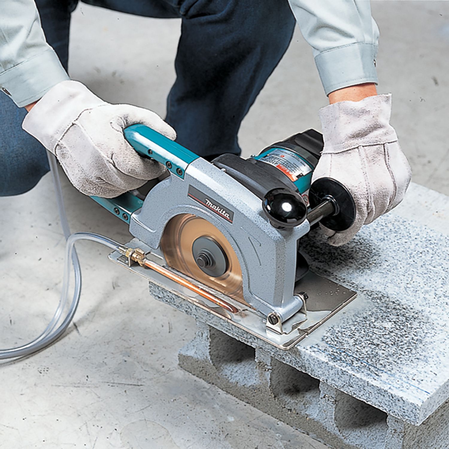 Makita wet best sale circular saw