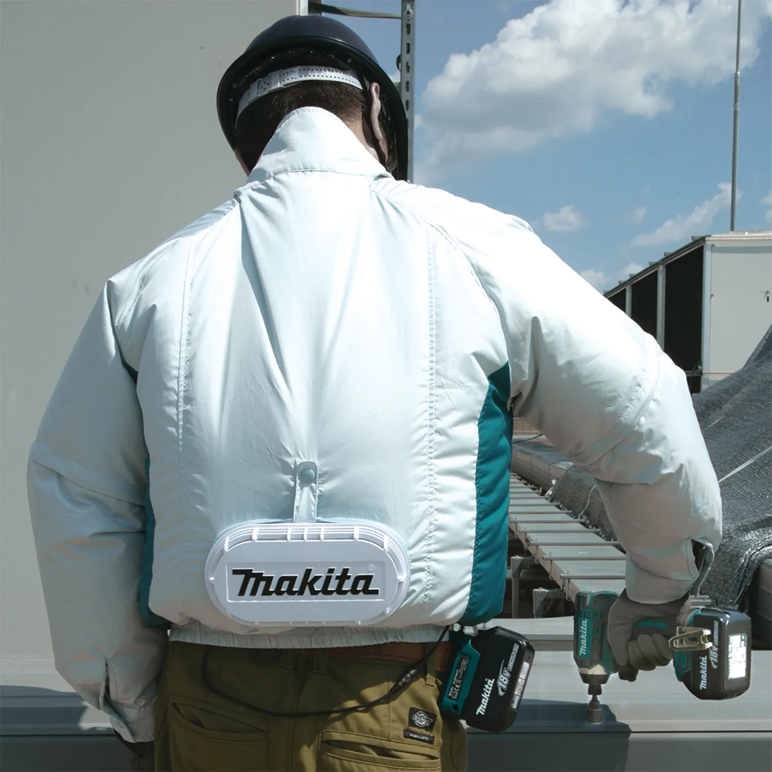 Shop Makita® 14.4V - 18V Fan Cooling Jacket | Bowens